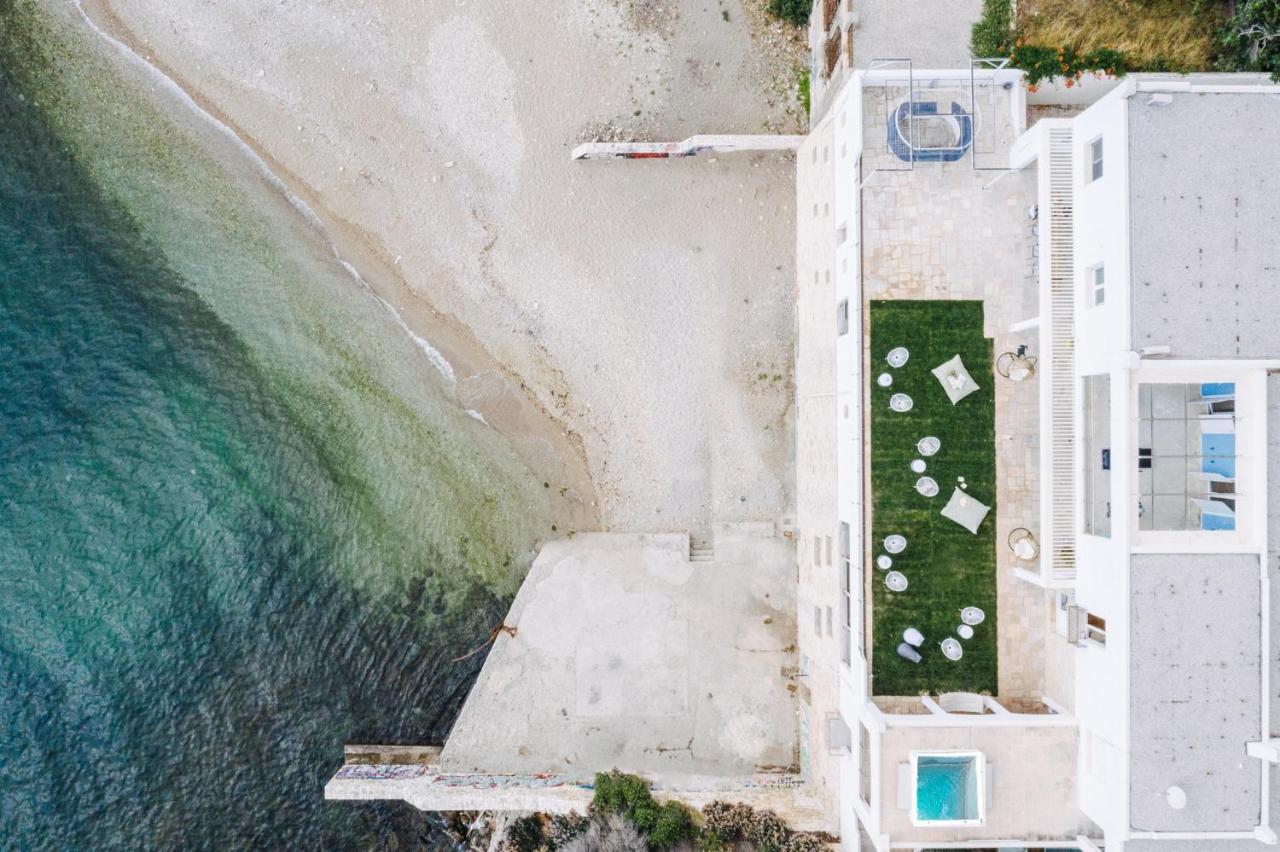 Albergue Bedwave Seaside Mansion El Pireo Exterior foto